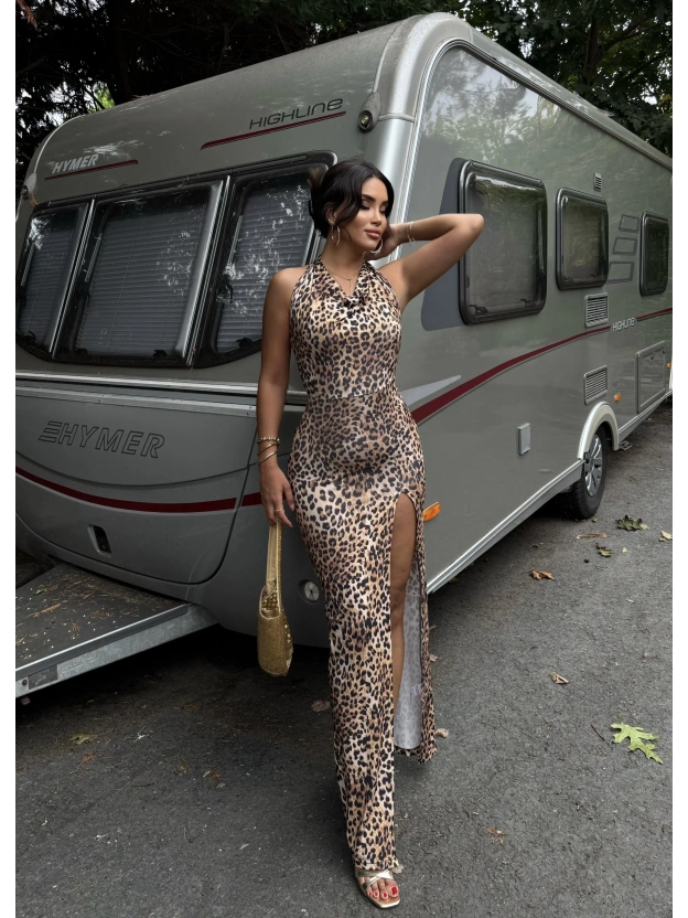 Leopar Sırt Detay Degaje Yaka Uzun Elbise