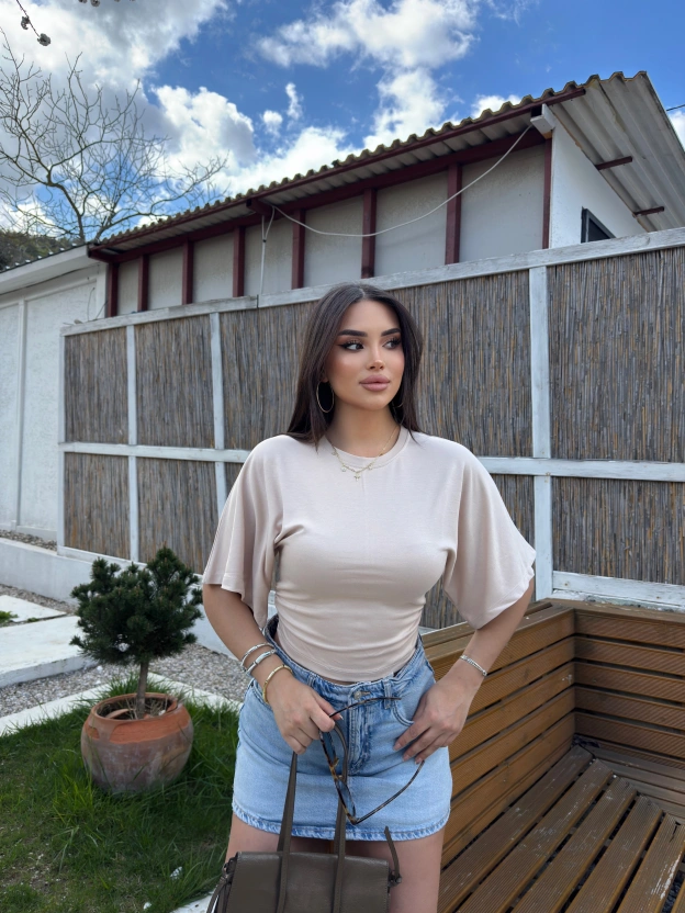 Bej Kısa İspanyol Kol Basic Tshırt