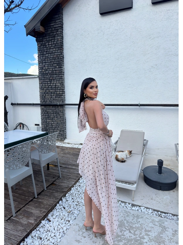 Krem Boyundan Bağlamalı Tasarım Elbise