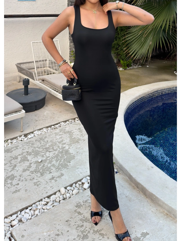 Siyah Sırt Çapraz Askılı Elbise