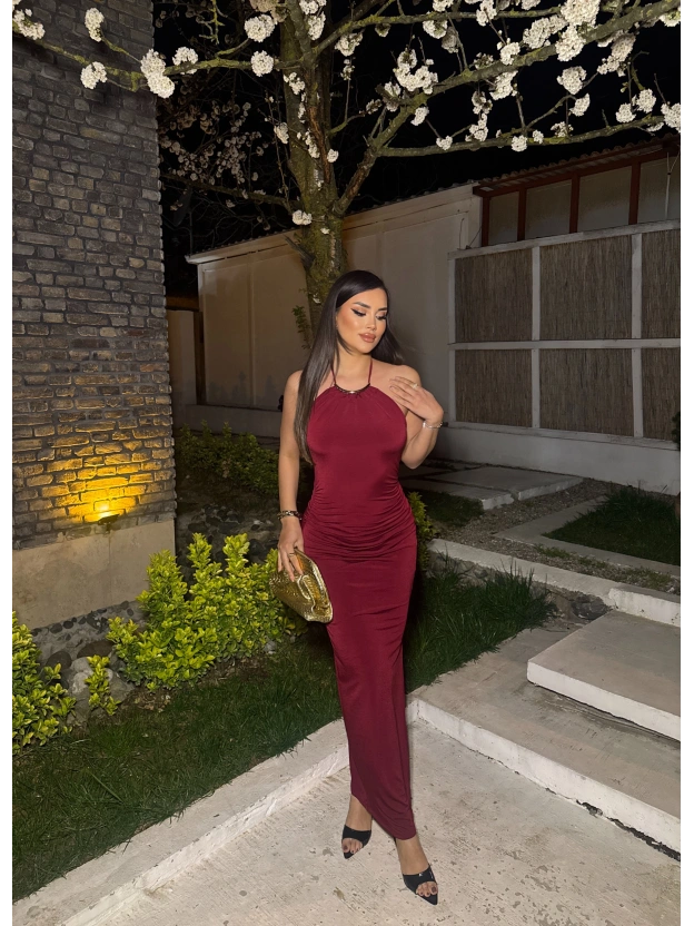 Bordo Halter Yaka Aksesuarlı Uzun Elbise