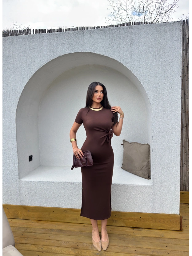 Kahverengi Tasarım Bağlama Detay Uzun Elbise