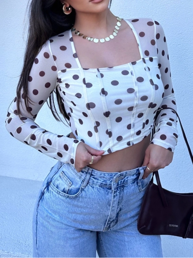 Beyaz Kare Yaka Puantiyeli Crop