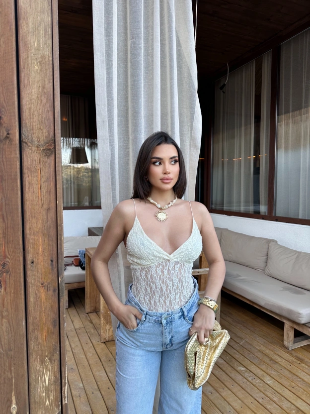 Sarı İp Askılı Dantel Bodysuit