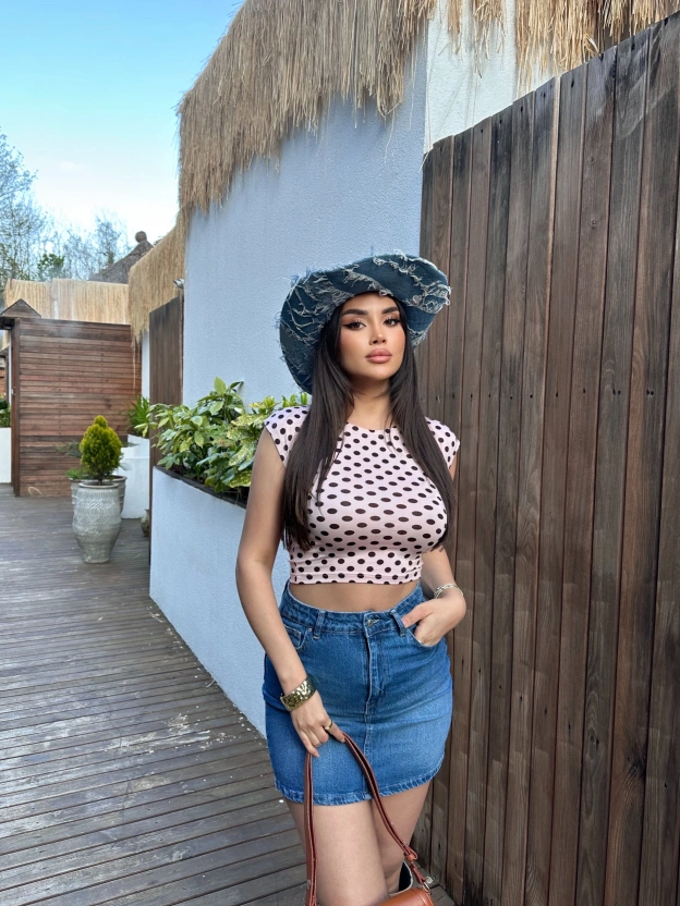 Pembe Puantiyeli Basic Crop