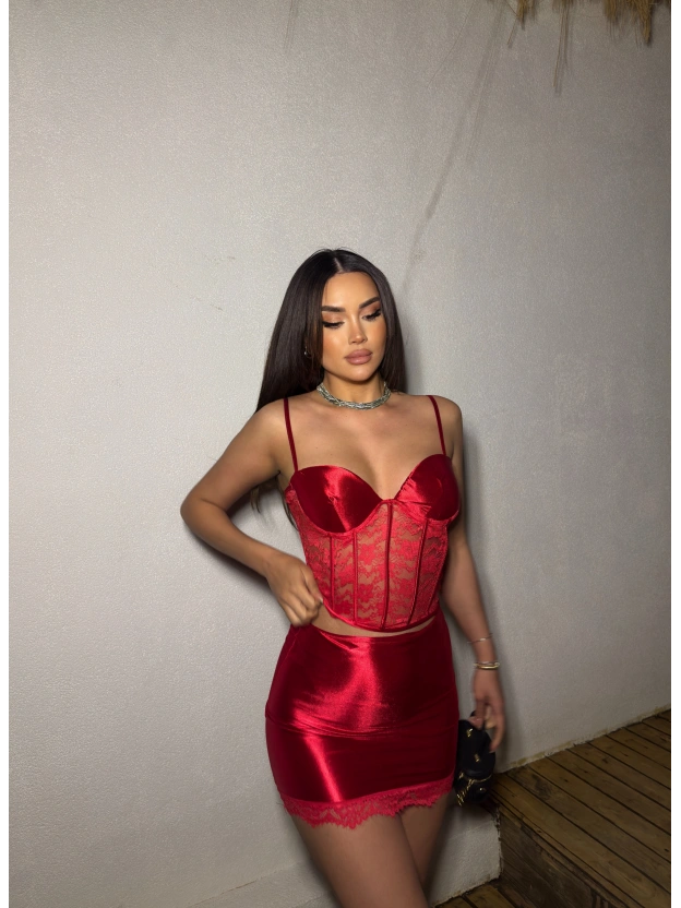 Kırmızı Saten Dantel Detay Etek Takım