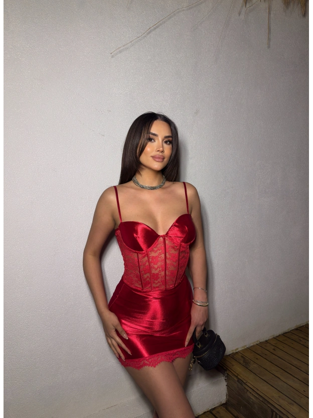 Kırmızı Saten Dantel Detay Etek Takım