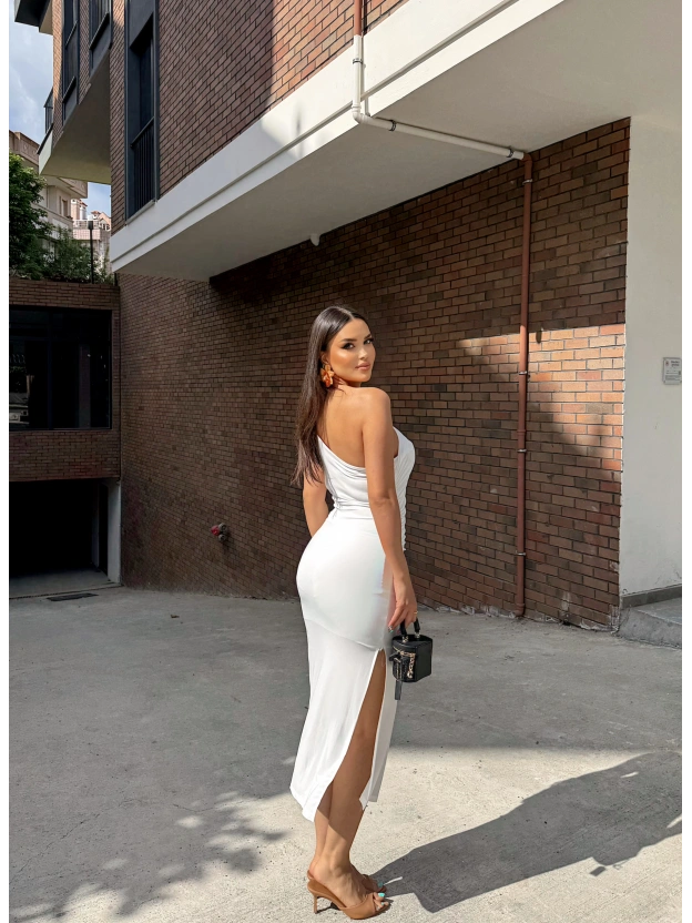 Beyaz Tek Omuz Astarlı Premium Elbise