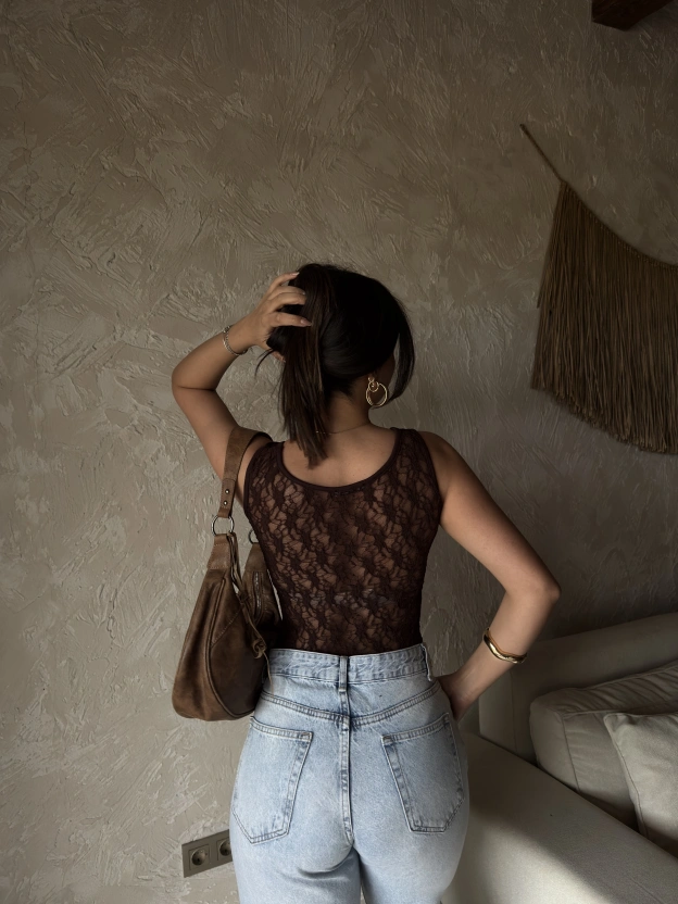 Kahverengi Bisiklet Yaka Sırt Dantel Crop