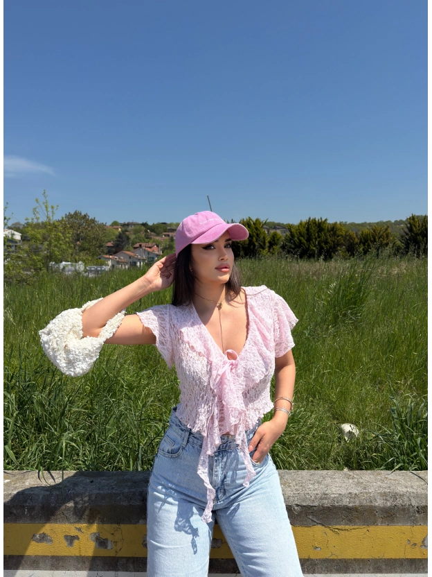 Pembe Önü Fırfırlı Tasarım Crop