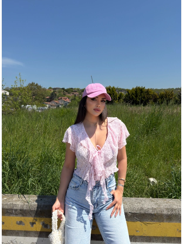 Pembe Önü Fırfırlı Tasarım Crop