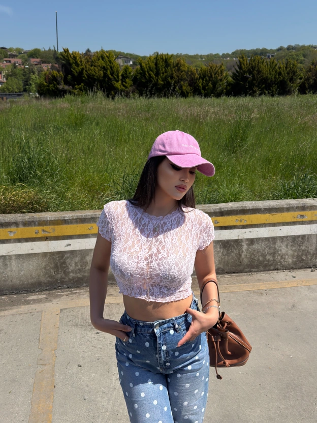Pembe Dantel Crop Top