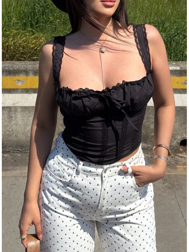 Siyah Poplin Korse Detay Crop