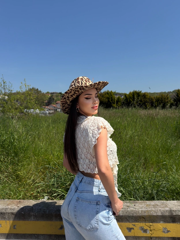 Sarı Önü Fırfırlı Tasarım Crop