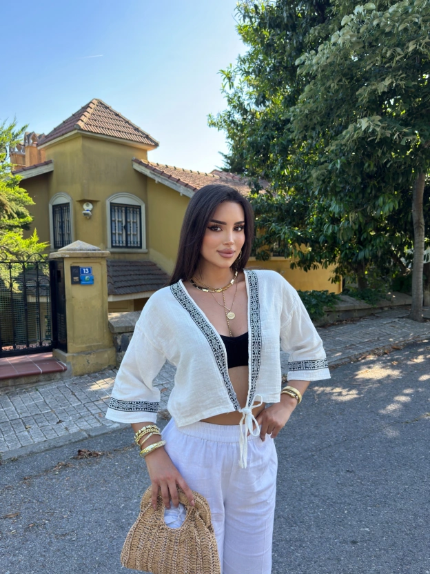 Ekru Müslin Şeritli Kimona