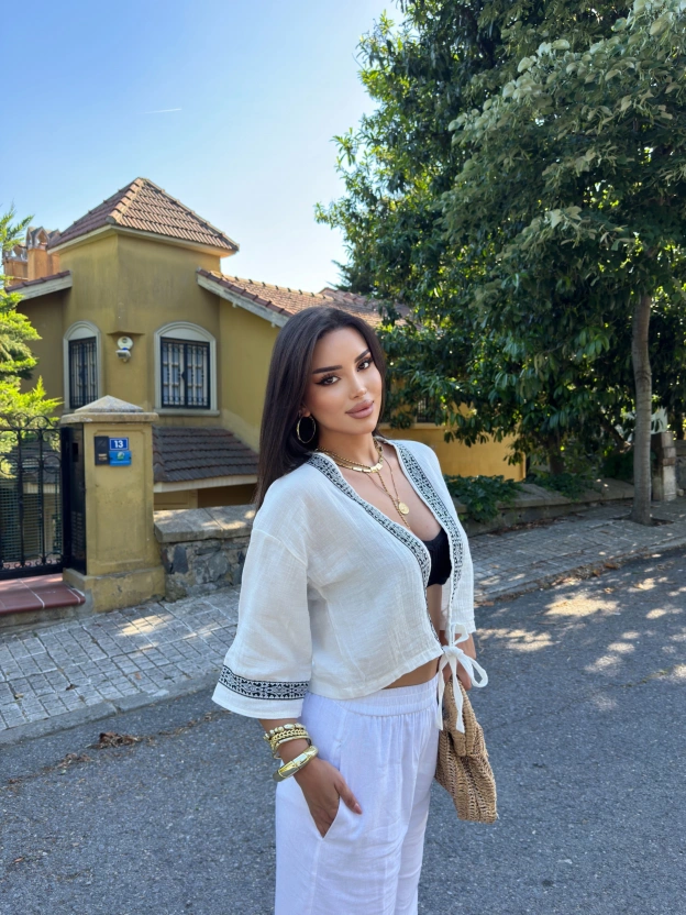 Ekru Müslin Şeritli Kimona