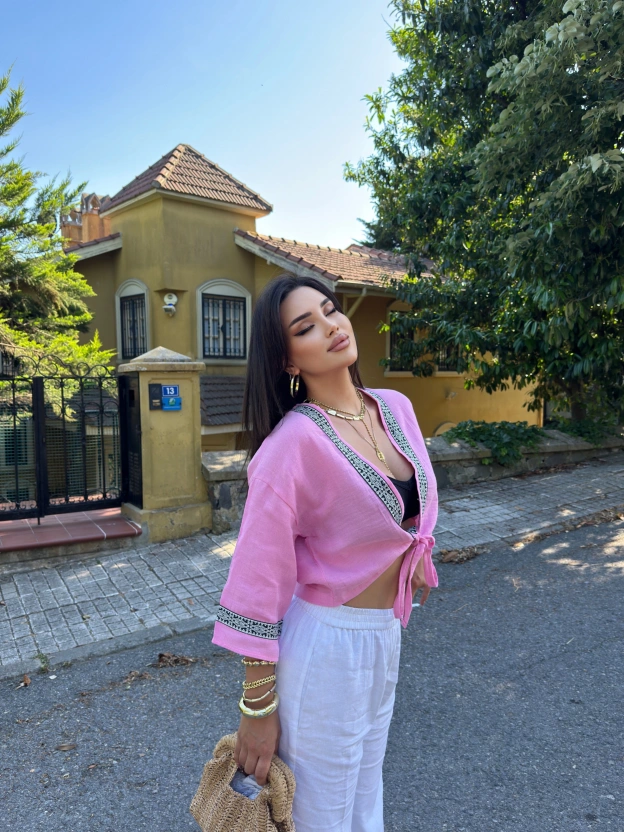 Pembe Müslin Şeritli Kimona