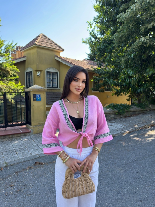 Pembe Müslin Şeritli Kimona