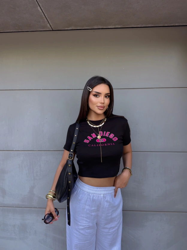 Siyah San Diego Baskılı Crop