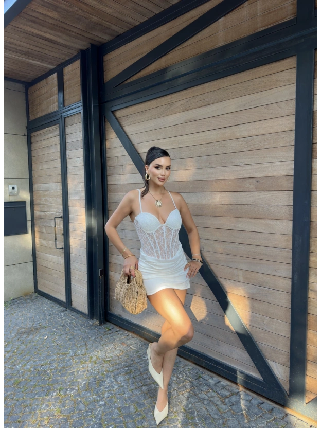 Beyaz Güpür Tasarım Premium Mini Elbise
