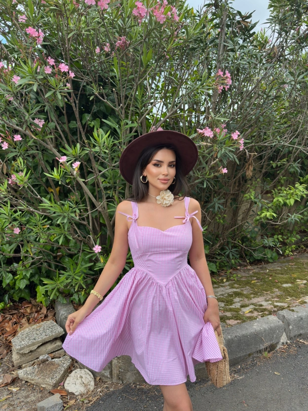 Pembe Mini Kareli Korse Elbise
