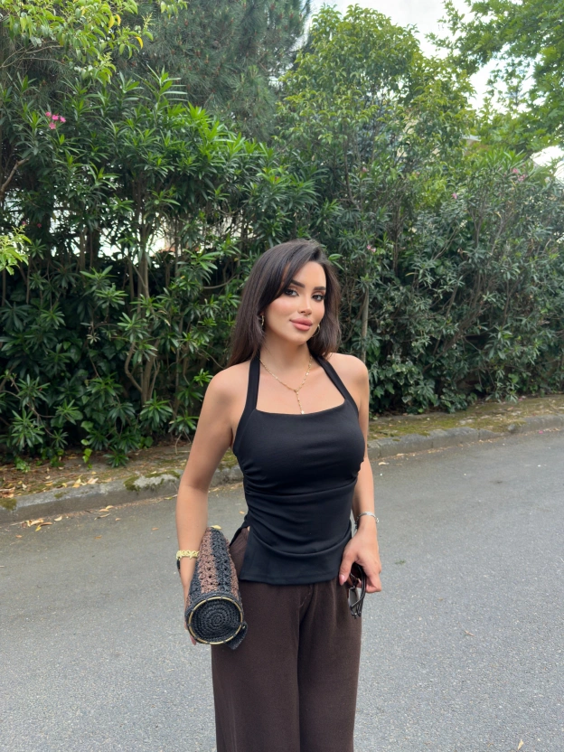 Siyah Halter Yaka Drapeli Crop
