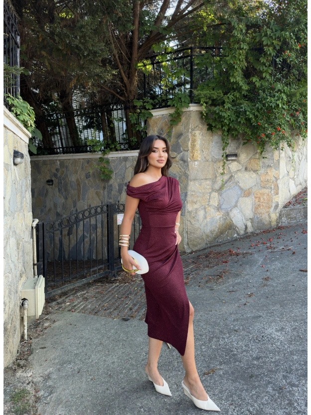 Bordo Madonna Yaka Simli Uzun Elbise