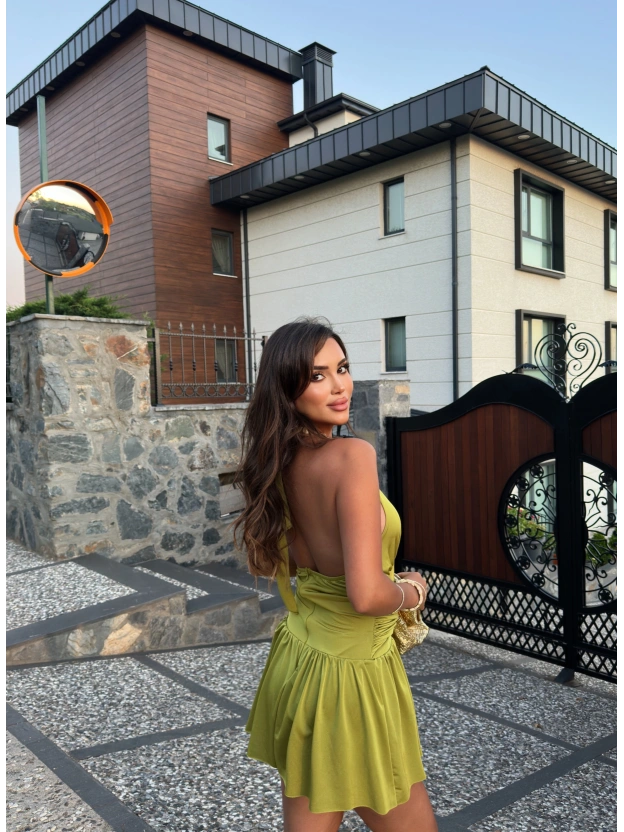 Yeşil Deniz Yıldızı Aksesuarlı Mini Elbise