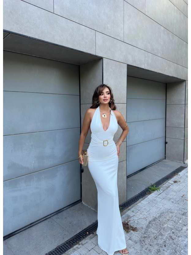 Beyaz Gold Tokalı Drapeli Uzun Elbise