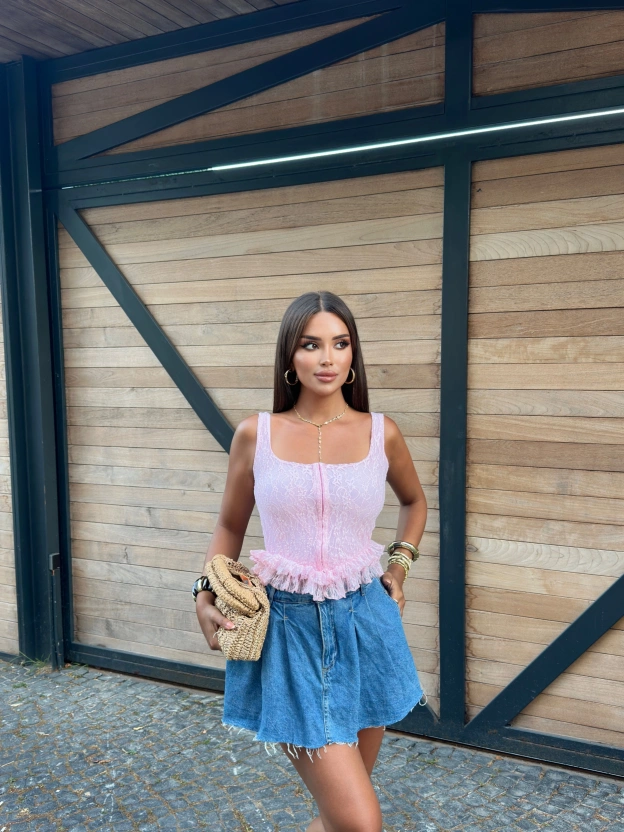 Pembe Kare Yaka Kopçalı Crop