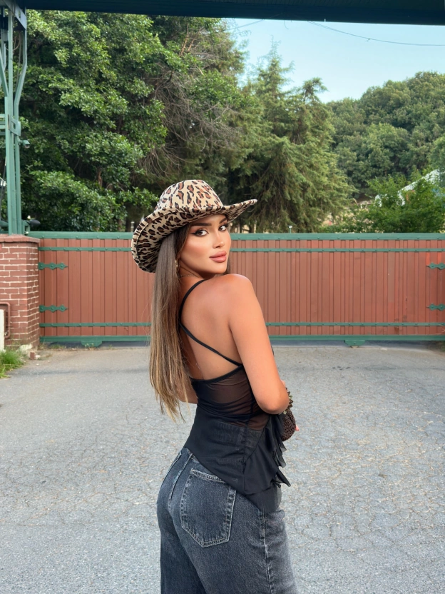 Siyah Halkalı Büstiyer