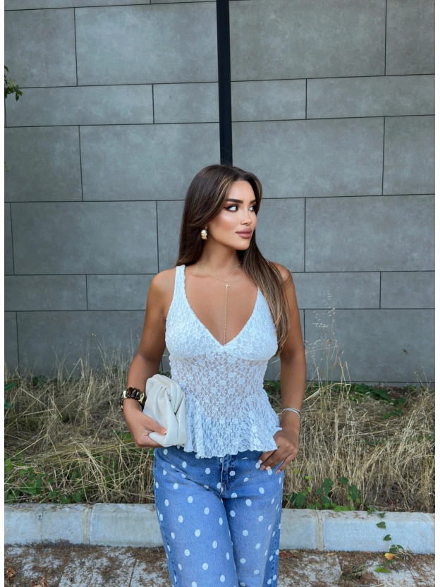 Beyaz Fırfırlı Güpür Crop
