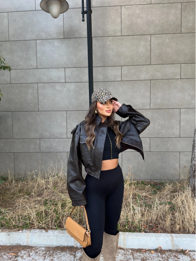 Kahverengi Cep Detay Deri Crop Ceket