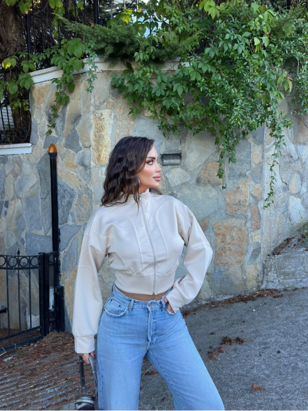 Bej Dik Yaka Crop Hırka