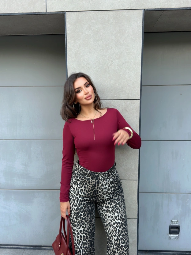 Bordo Toka Detay Bisiklet Yaka Bodysuit