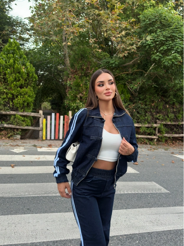 Koyu Mavi Denim Şeritli Takım