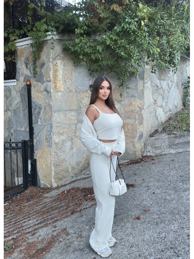 Bej Kaşkorse Üçlü Takım