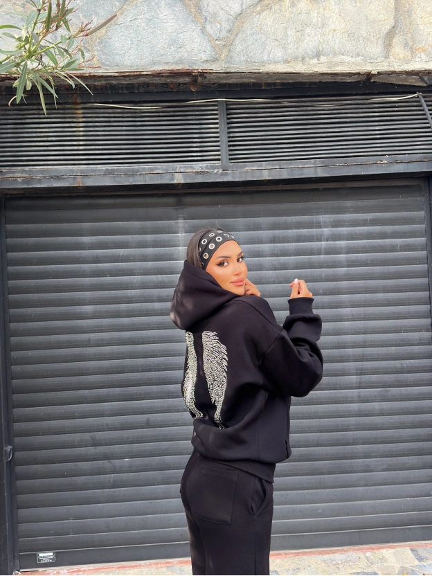 Siyah Angel Taş İşlemeli Sweatshırt