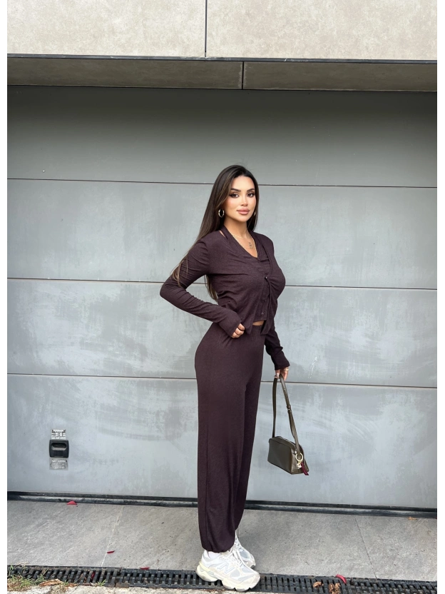 Kahverengi Jogger Pantolon Büstiyerli Hırka Takım