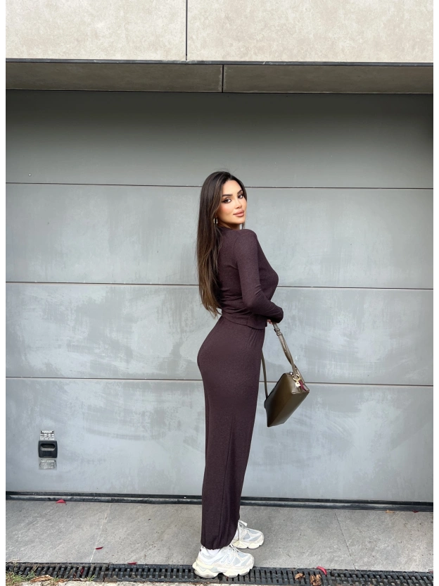 Kahverengi Jogger Pantolon Büstiyerli Hırka Takım