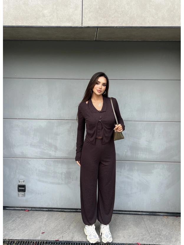 Kahverengi Jogger Pantolon Büstiyerli Hırka Takım