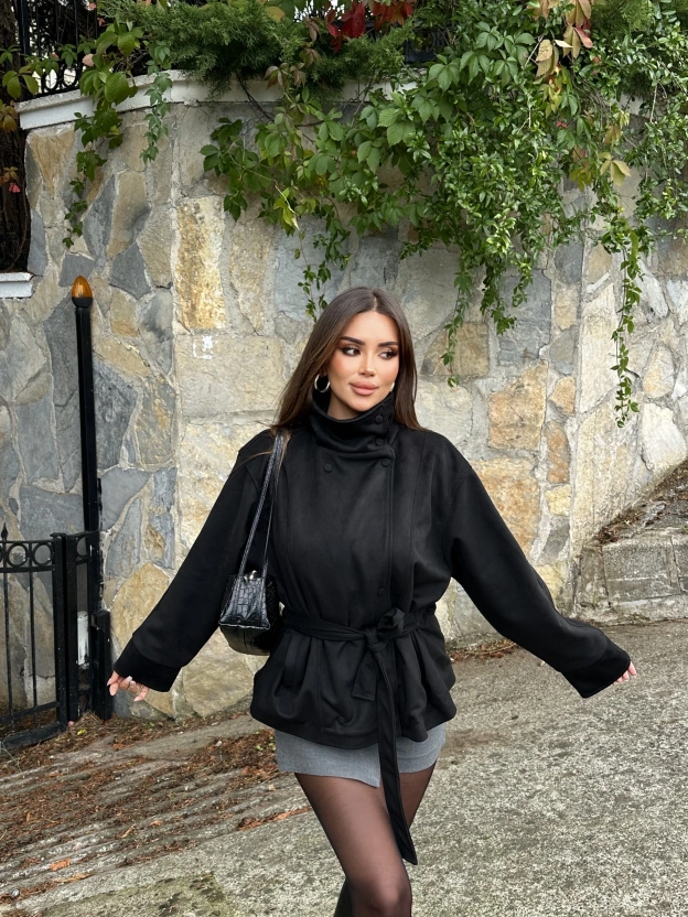 Siyah Kuşaklı Dik Yaka Süet Ceket