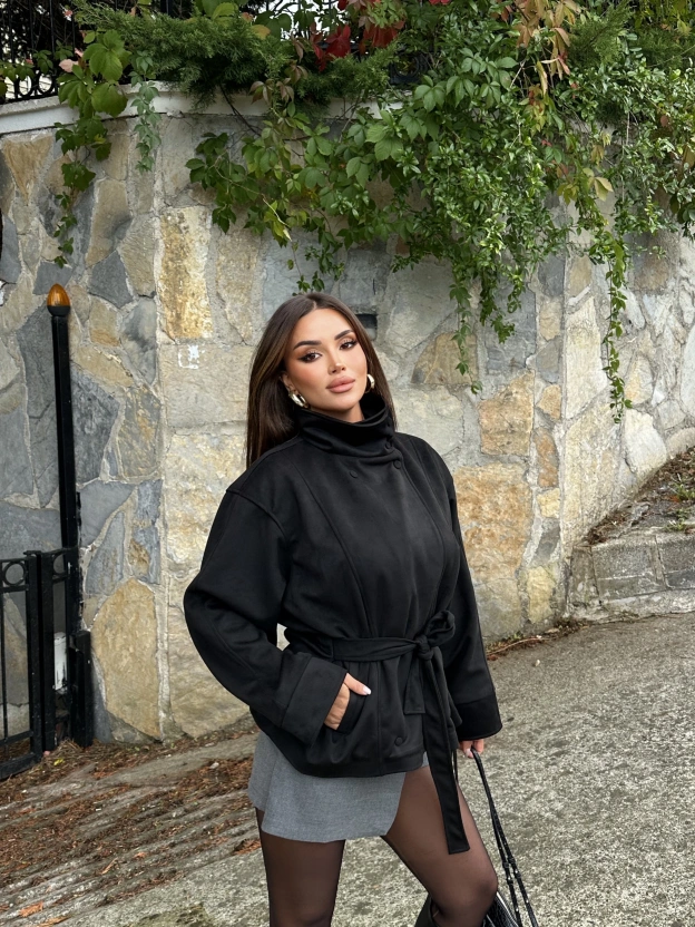Siyah Kuşaklı Dik Yaka Süet Ceket
