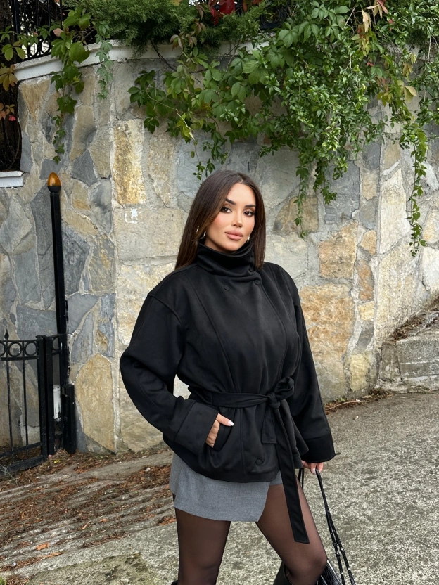 Siyah Kuşaklı Dik Yaka Süet Ceket