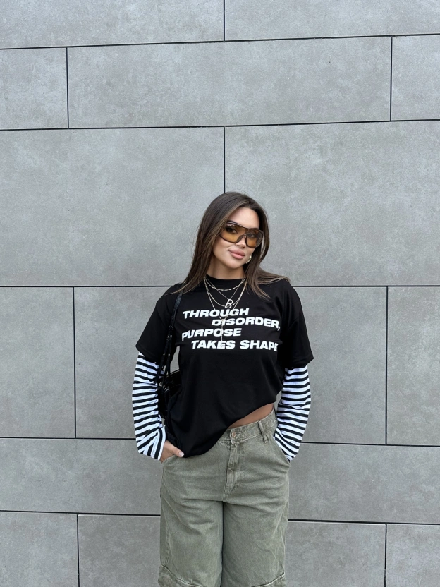 Siyah Kolları Çizgili Oversize Sweatshırt