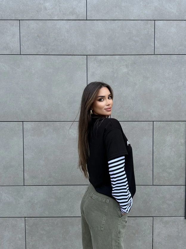 Siyah Kolları Çizgili Oversize Sweatshırt