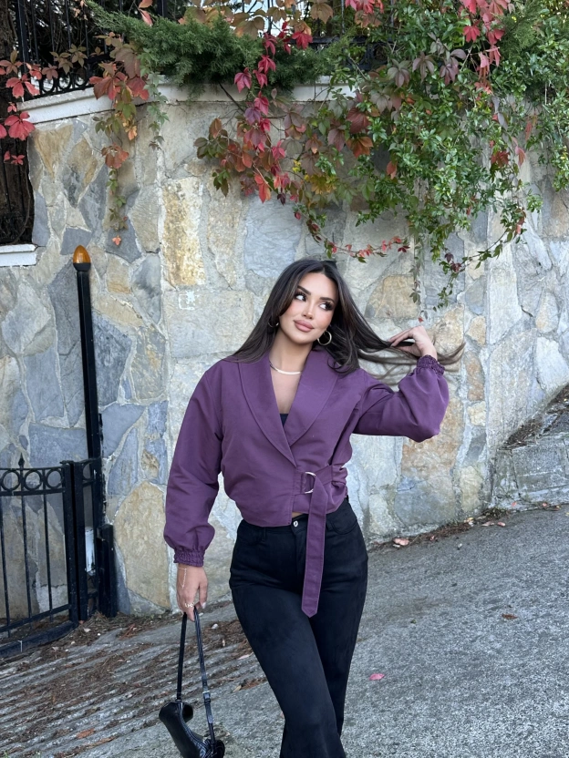 Mürdüm Kemerli Crop Ceket