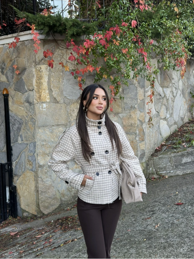 Bej Mini Kareli Dik Yaka Kaşe Kaban