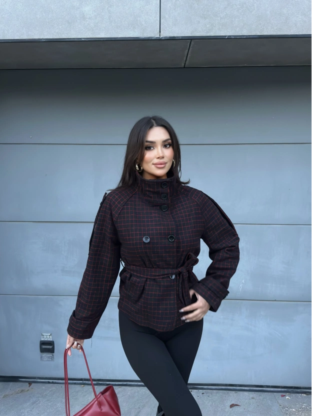 Siyah Mini Kareli Dik Yaka Kaşe Kaban