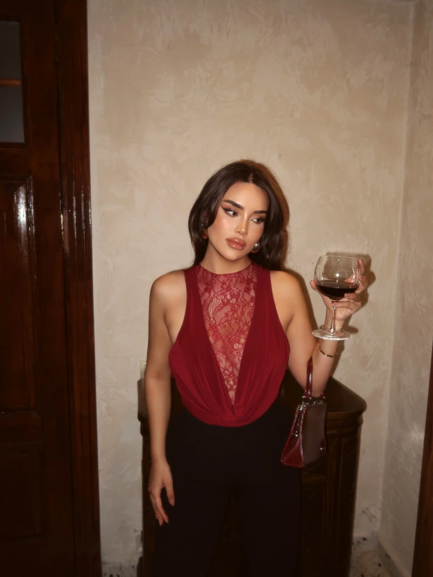 Bordo Dantel Detay Derin Degaje Bodysuit